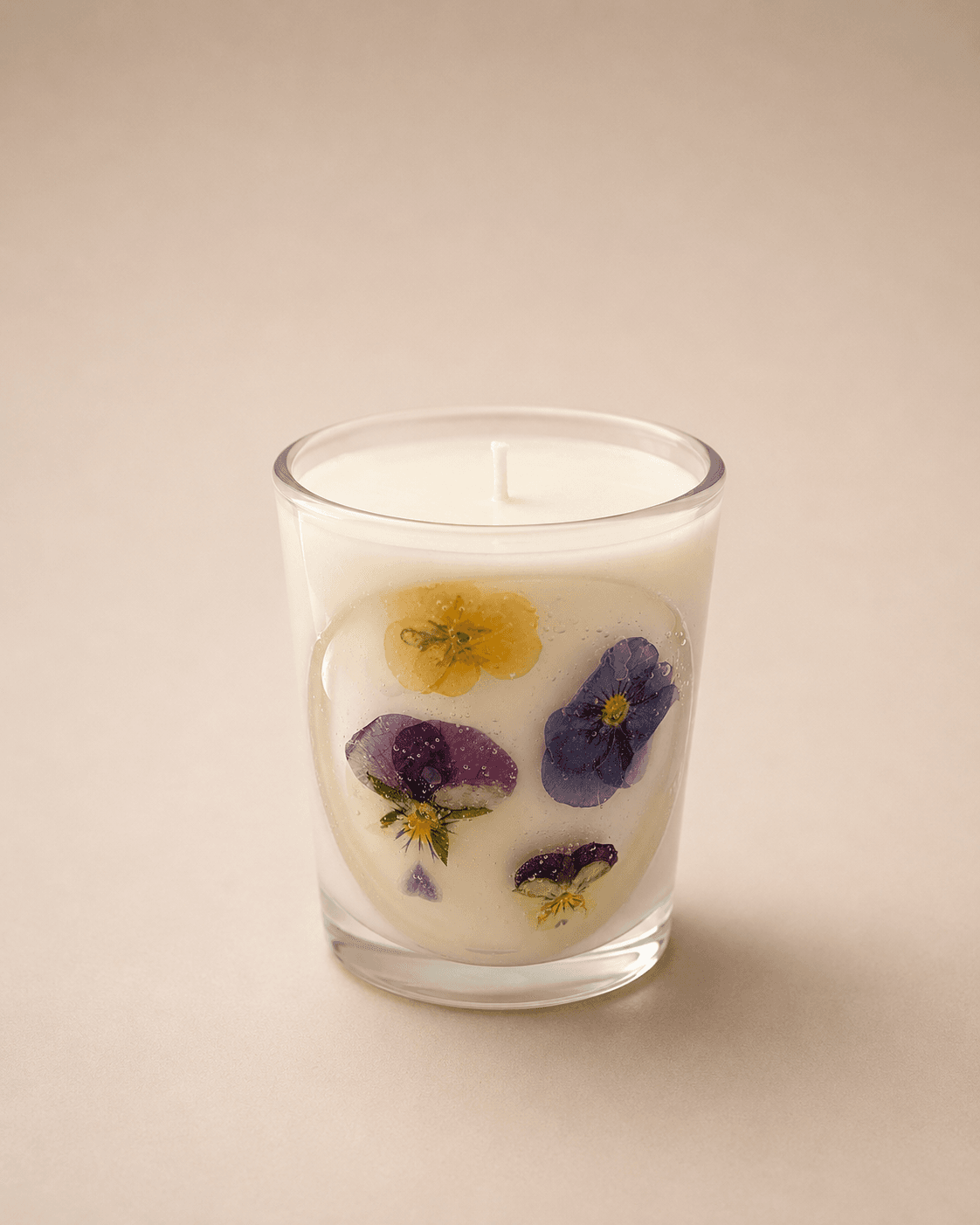 Pansy candle 3