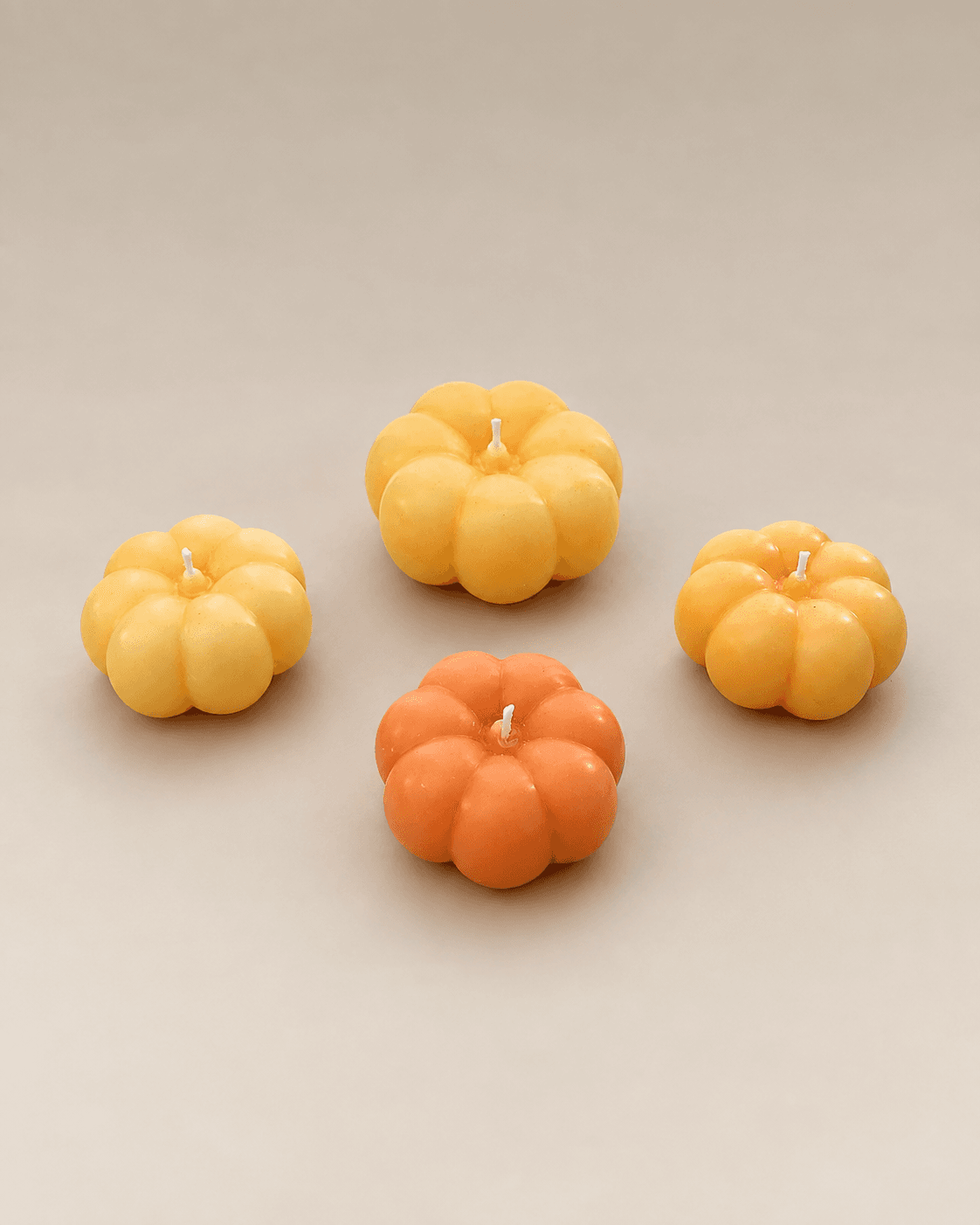 Pumpkin candle 3
